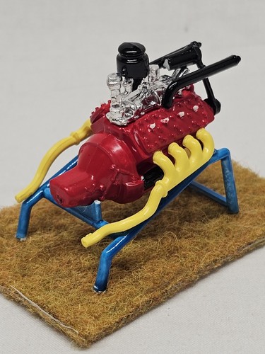 Vintage mini model - v8,