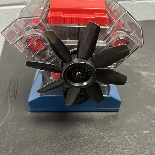 Combustion engine model - v8,